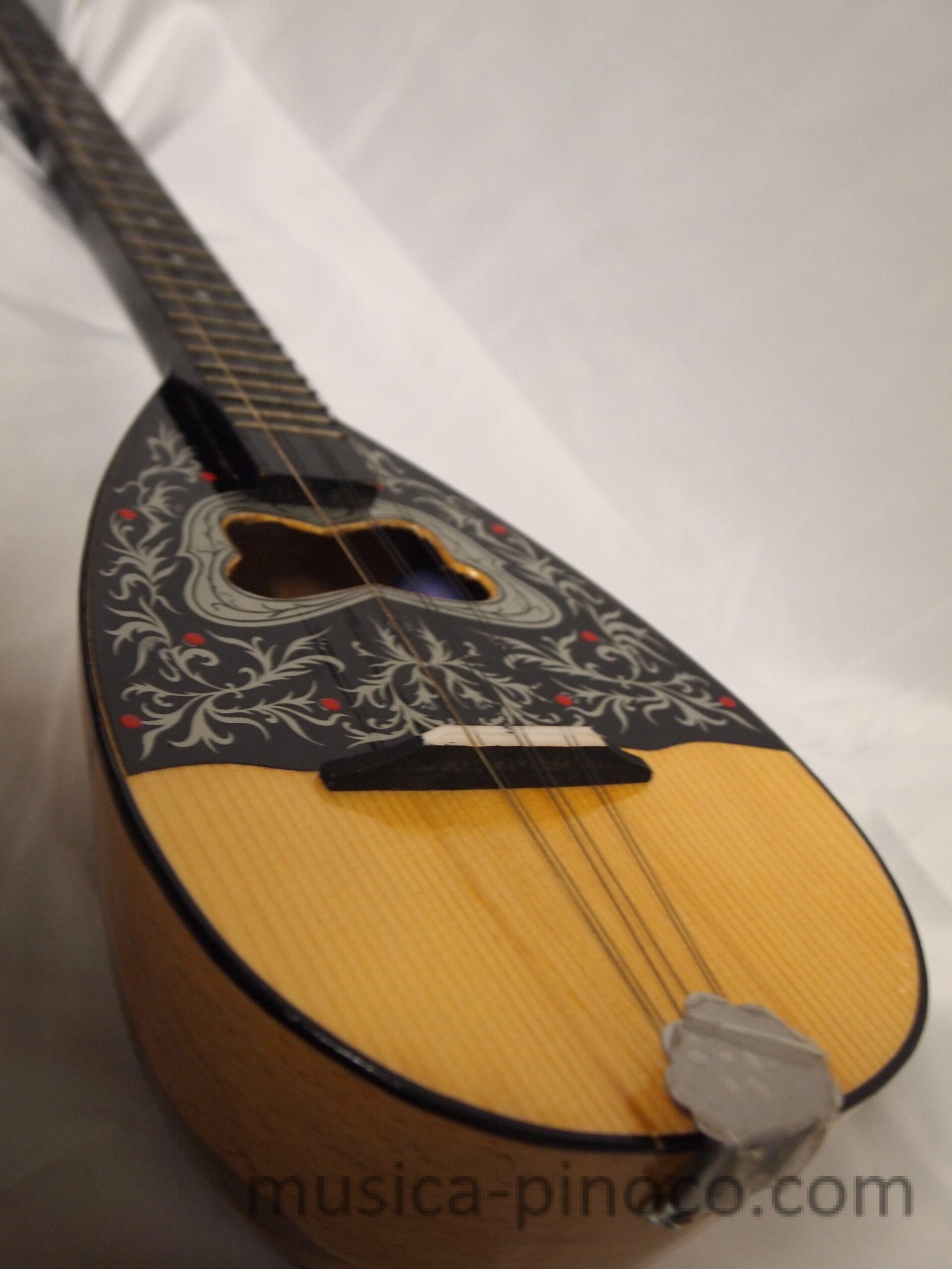 ジュラ（tzouras） - MUSICA PINOCO